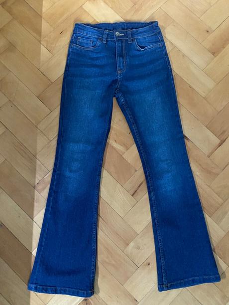 Flare jeans, pepperts,152