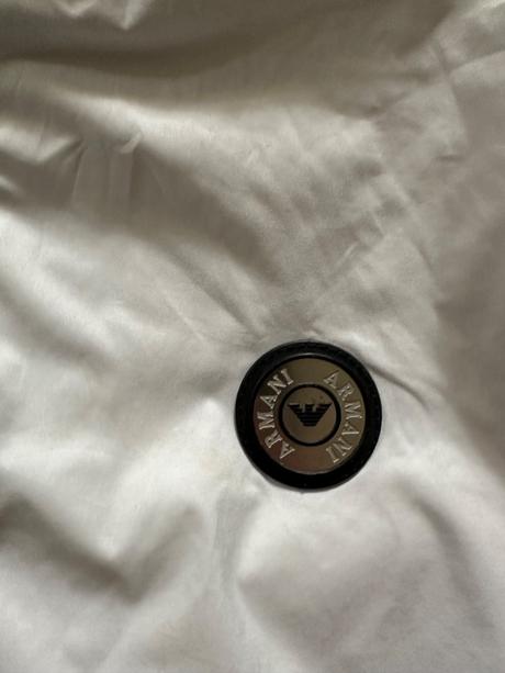 Armani bunda, armani,128