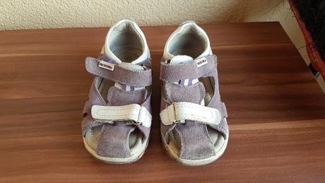 Sandalky, protetika,27