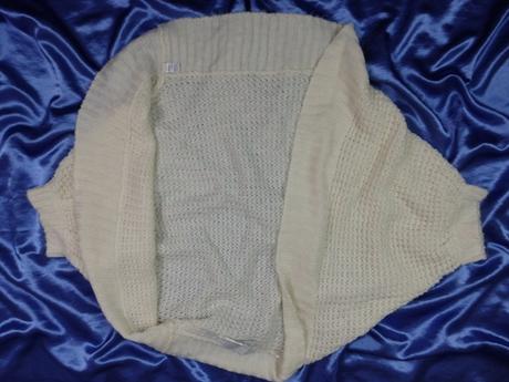 Kvalitný maslový kardigan, gina,s
