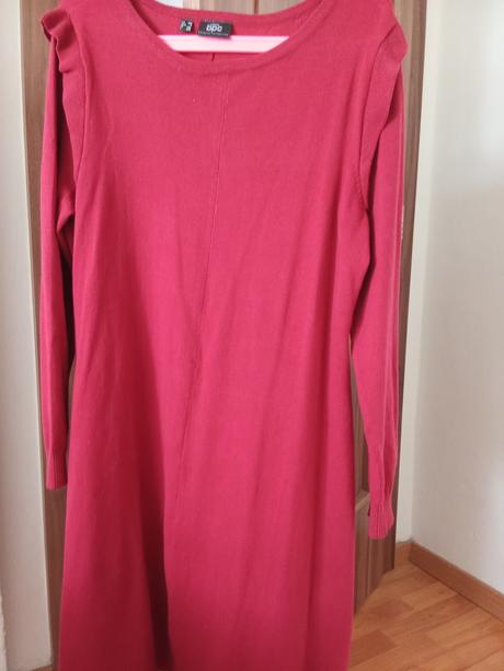 Tehotenské šaty, 40