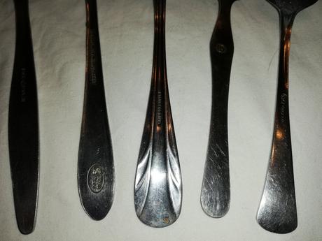 Polievkové lyžice staršie, rôzne, 