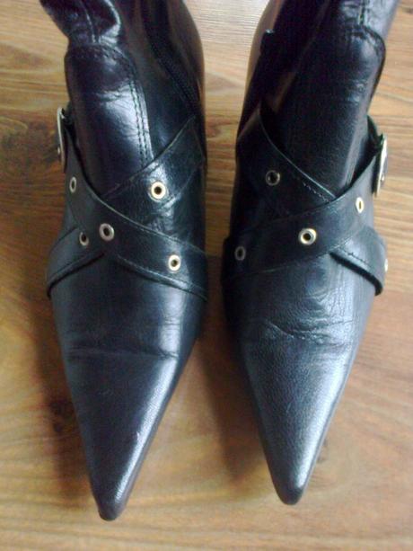 Kožené kotníky, 37