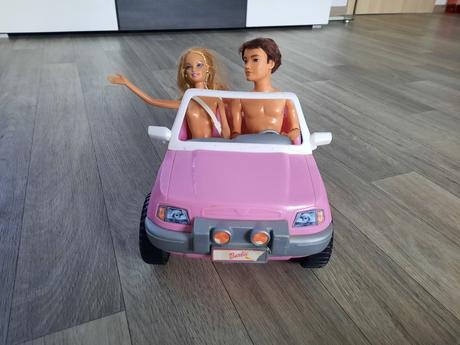 Barbie jeep ružové auto, 