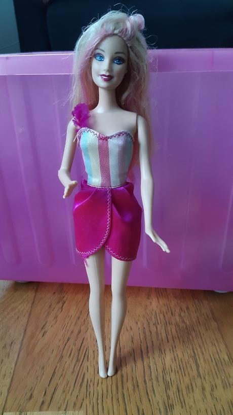 Barbie babika, 