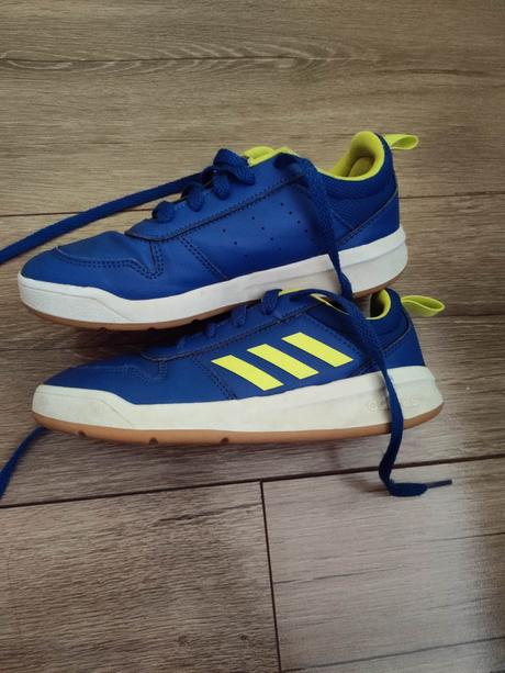 Halové tenisky, adidas,33