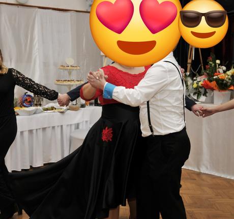 Spoločenské oblečenie (sukňa+top), 52