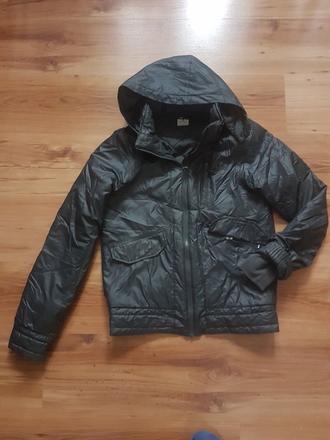 Lahučká prechodná bunda zn.nike, nike,m