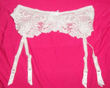 Svadobny podvazkovy pas camille, s