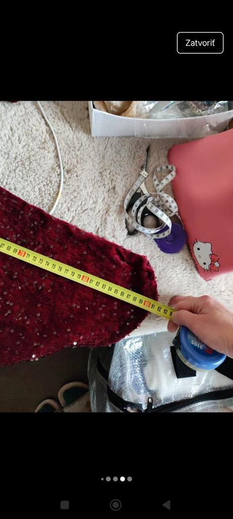 Dámske koktejlové šaty,