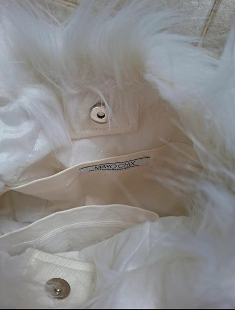 Chlpatá kabelka mayo chix, mayo chix