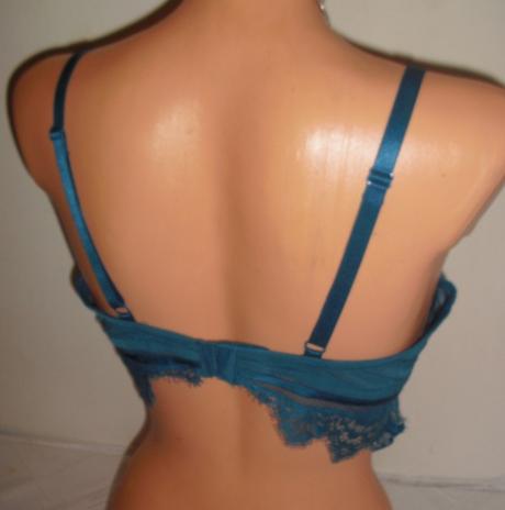 Luxusna podprsenka tyrkysova krajkovana, 85b