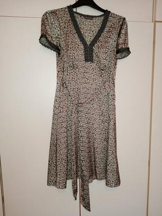 Dámske oblecenie, m