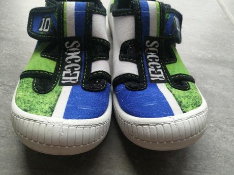 Plátenky soccer v31, 31