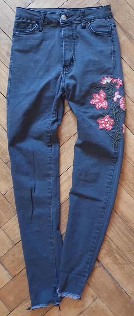 Dievčenské rifle, 158