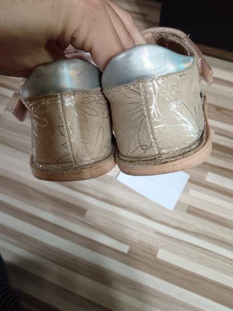 D. d. step barefoot sandále 32, d.d.step,32