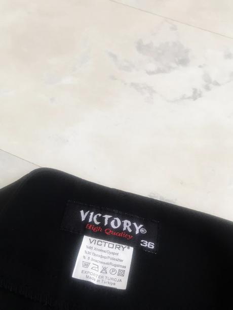 Spoločenské rozšírené nohavice, 36