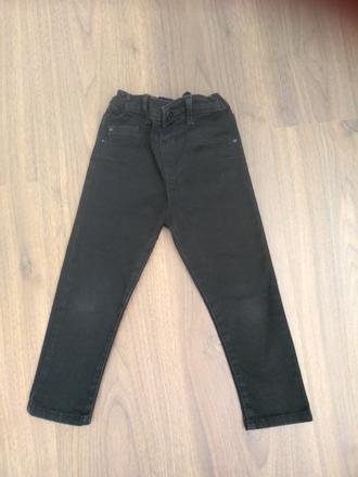 Čierne rifle, river island,98