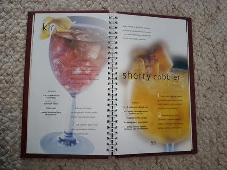 Kniha koktaily, 