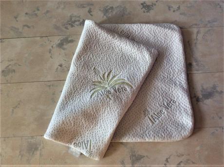 Obliečka na anatomický vankúš,