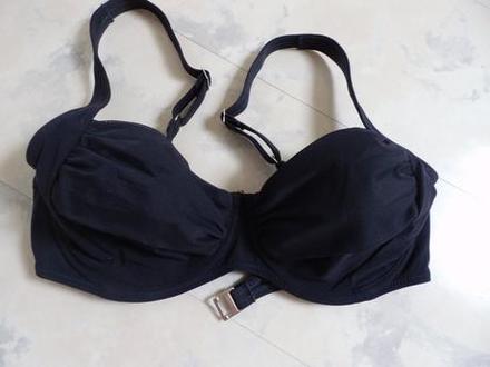 Luxusný vrch k plavkám, m