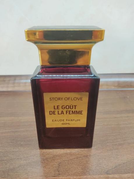 Parfém le gout de la femme,