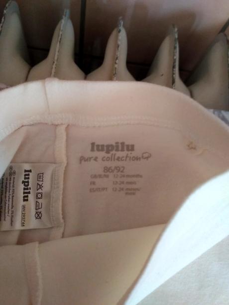 Balík oblečenia, 86–98