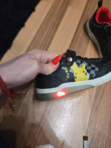 Tenisky svietiace, deichmann,32