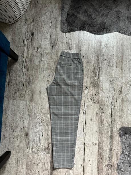 Zara elegantne nohavice , velmi pohodlne, zara,s