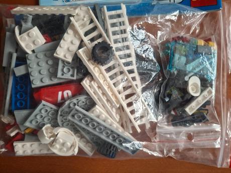 Požiarne hasičské auto lego 60107,