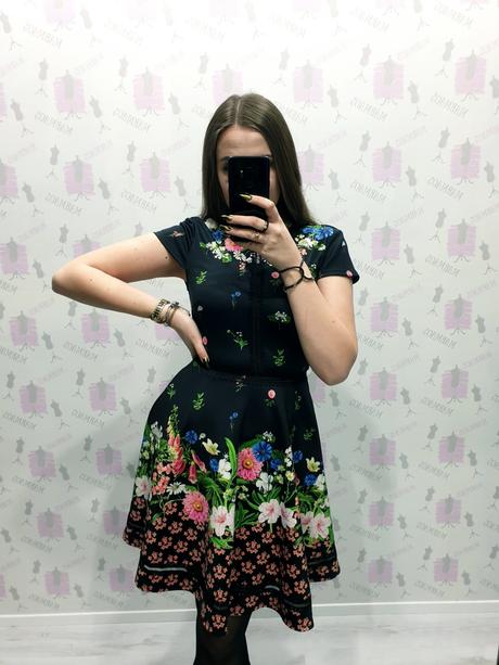 Ted baker šaty xs/s, xs