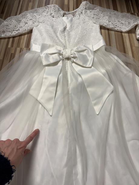 Nádherné šaty na prvé sväté prijímanie z nextu, lipsy london,152