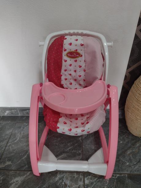 Multifunkčná stolička pre bábiky,