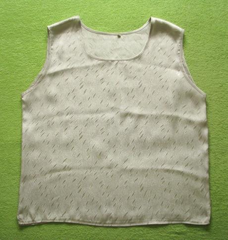 Béžovo-zelenkastý saténový top, 44