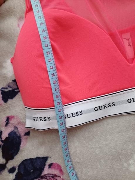 2ks nádherné guess športové podprsenky, guess,l / m