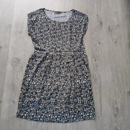 Šaty jigsaw 42-ka, 42