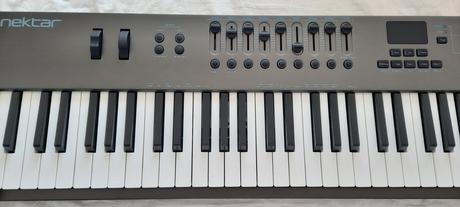 Keyboard nektar impact-lx88-plus midi, 