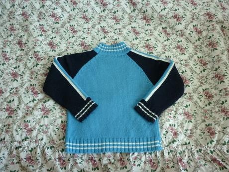 Sveter so stojáčikom, 128