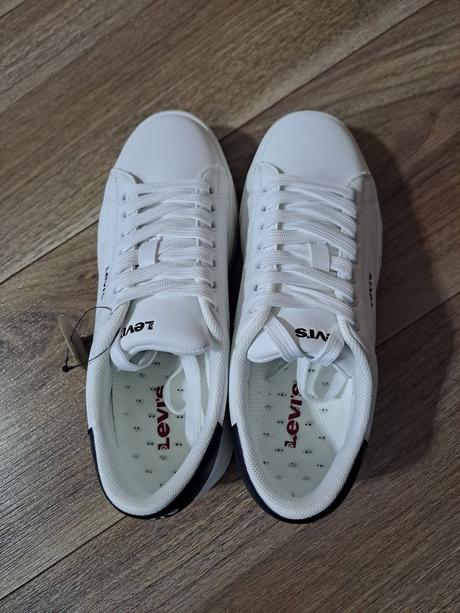 Nové tenisky levis, levis,37