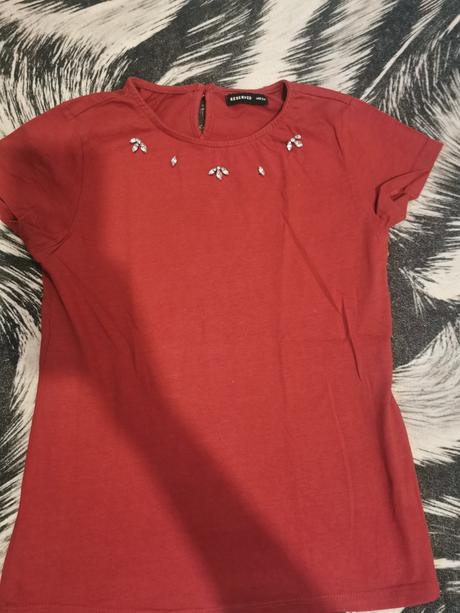 Tricko, reserved,140