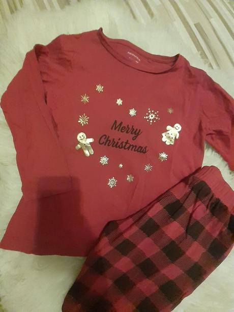 Vianocne pyzamo, gate,128