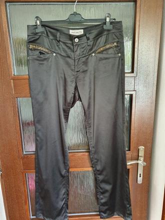Elegantné čierne nohavice zn.infinite, 42