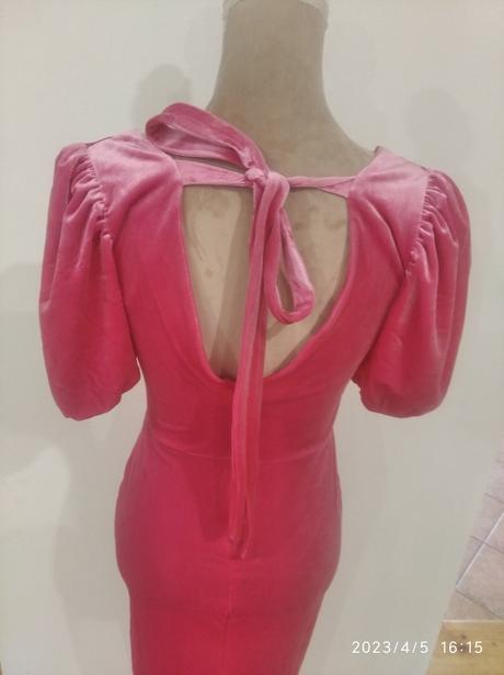 Ruzove reserved saty, reserved,s