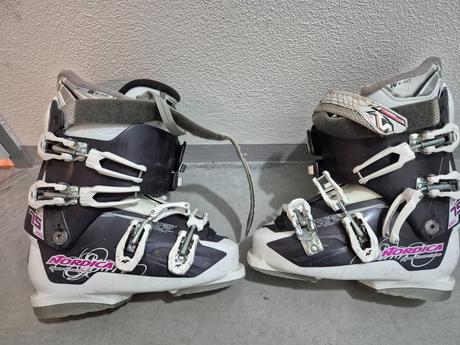 Detske lyze 120 + lyziarky + palice, atomic,120-129 cm