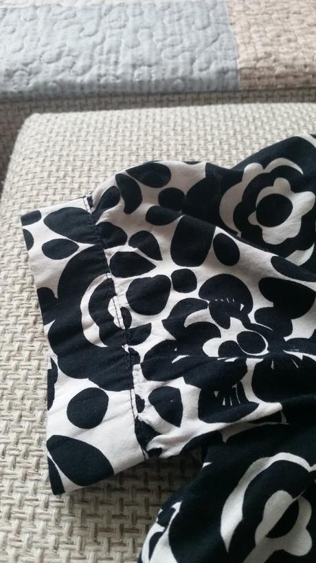 Kvetovana bluzka, atmosphere,40