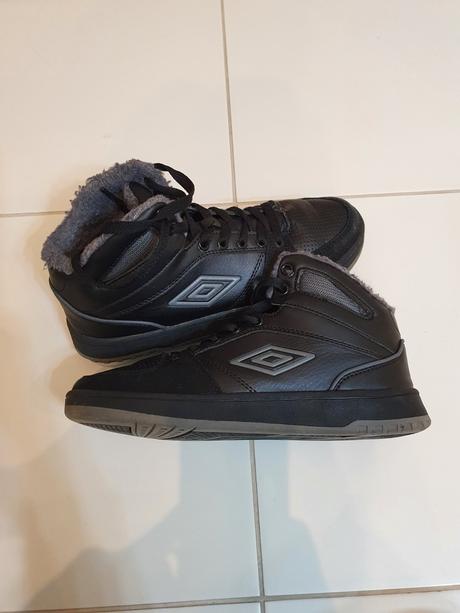 Zateplené prechodné tenisky, umbro,37