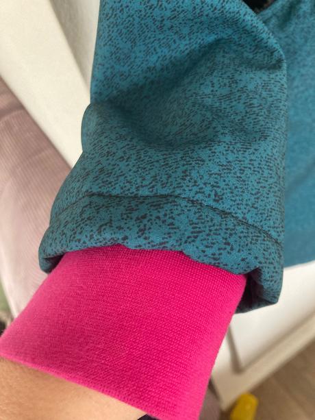 Nosicska bunda softshel slovenska znacka ajja, 40