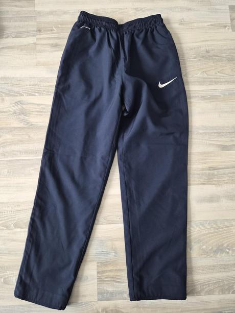 Letné nike dri fit tepláky, nike,146