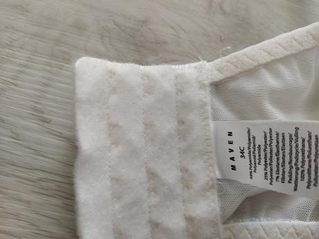 Barletka alebo čipkovaná podprsenka70/b-c nenosena, 70b