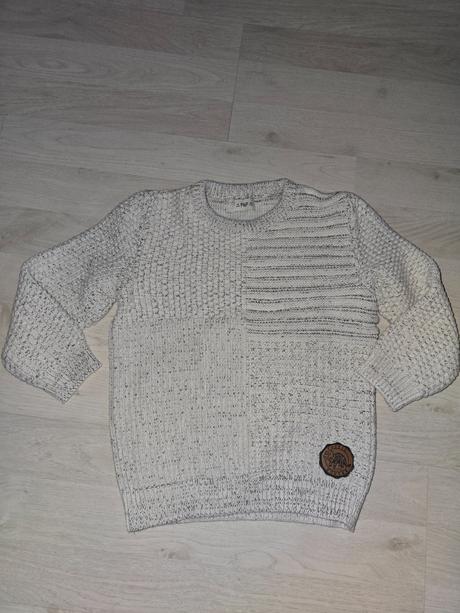 Pulover č.110, f&f,110